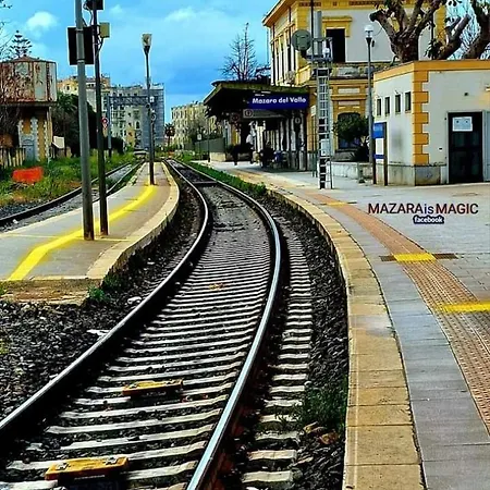 Turistico L'ancora شقة مازارا ديل فالو