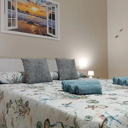 Turistico L'ancora شقة